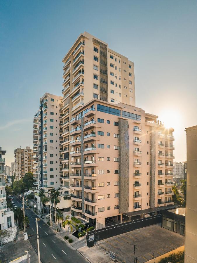 Regatta Living Hotel By Mint Santo Domingo Exteriör bild