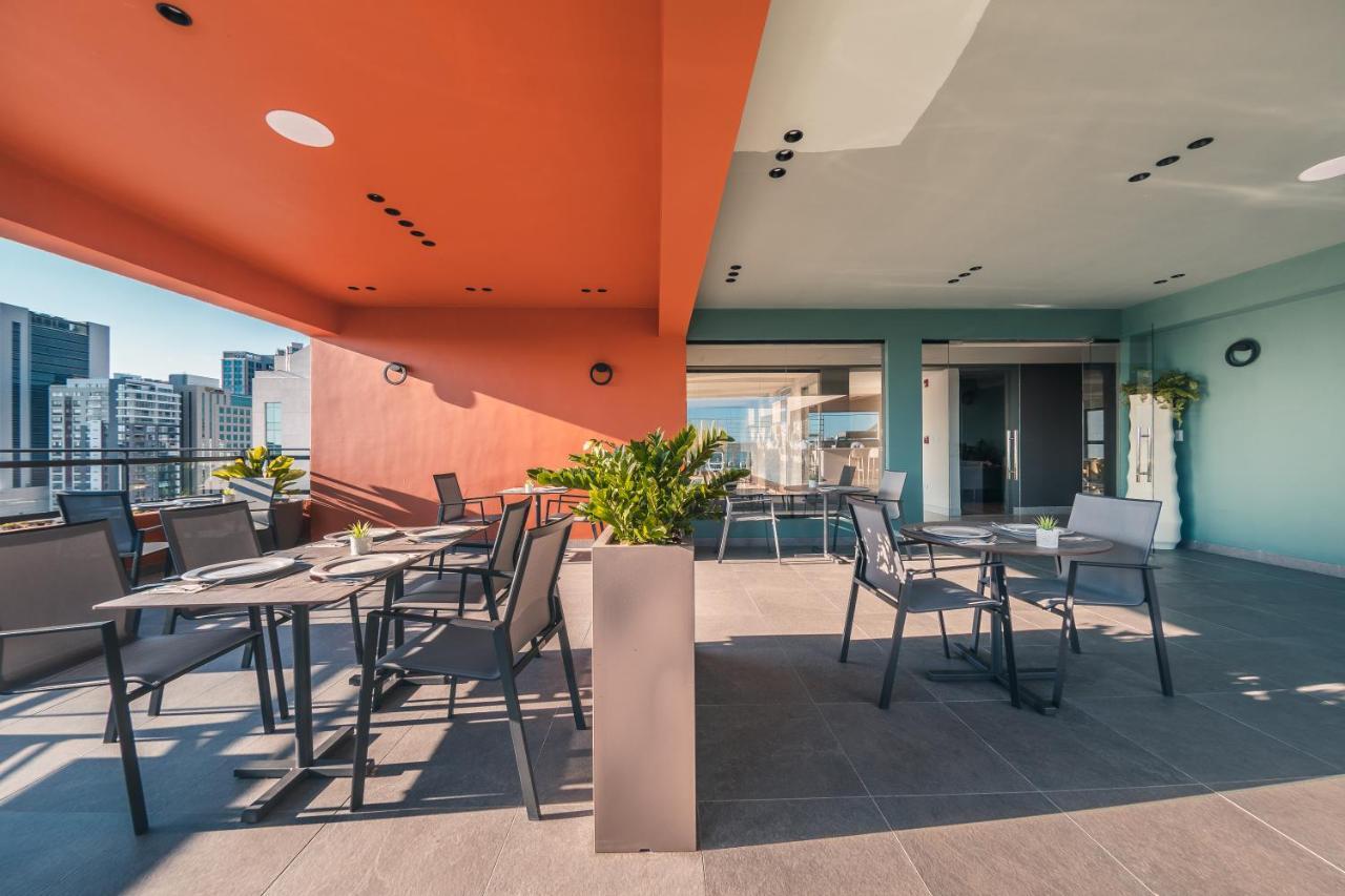Regatta Living Hotel By Mint Santo Domingo Exteriör bild