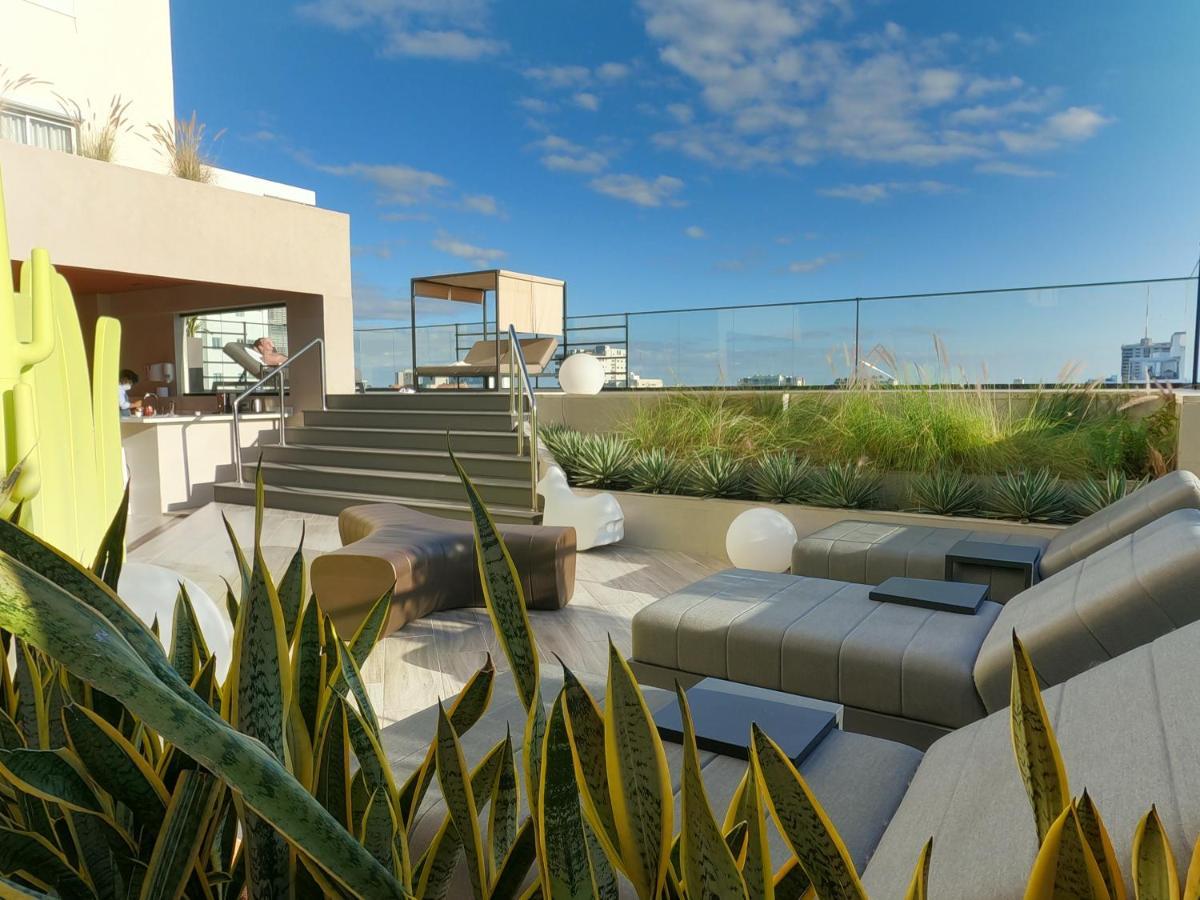 Regatta Living Hotel By Mint Santo Domingo Exteriör bild